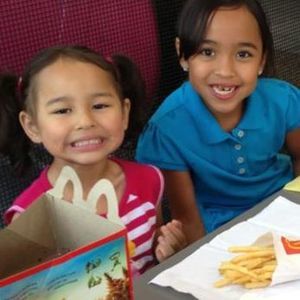 Meet your Posher, Nini